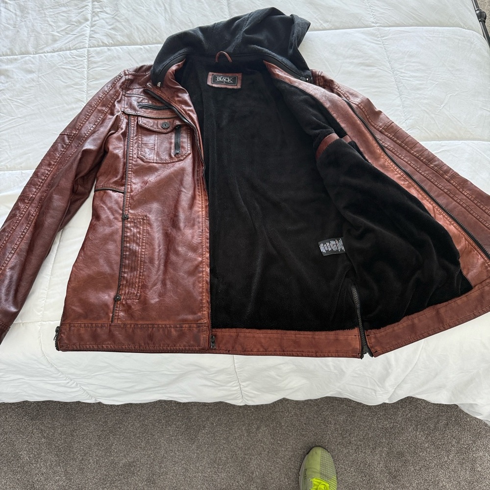 Buckle Brown Performance Jacket - Picture 2 of 3